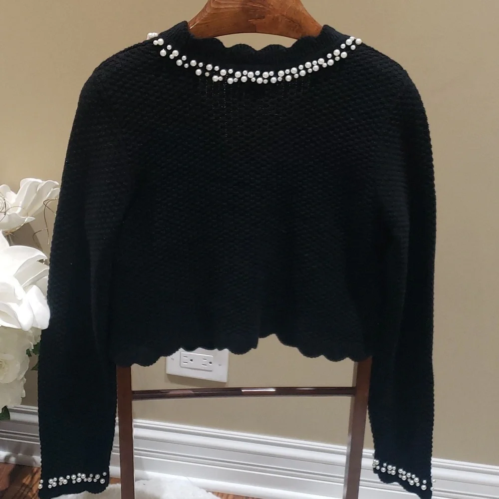 Nwt medium House of Harlow black sweater with pearls - Picture 7 of 15